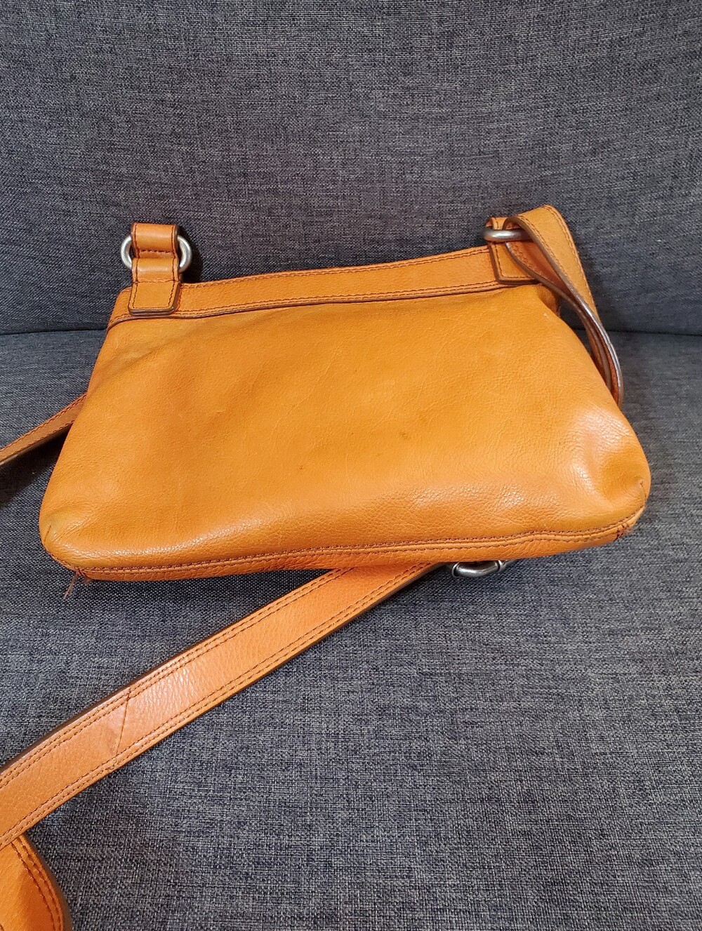 Fossil Women's Leather Crossbody Bag - Picture 10 of 10
